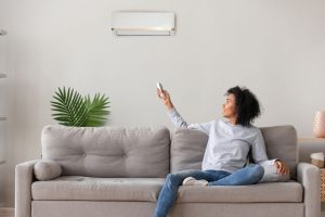 Shipton's Heating and Cooling in Hamilton, Ontario, explore the benefits of a ductless air conditioner.